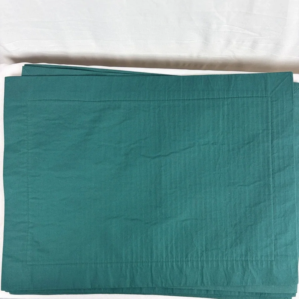 Set of 6 Forest Green Pleated Cotton Placemats with‎ Red Embroidered Trim Trim